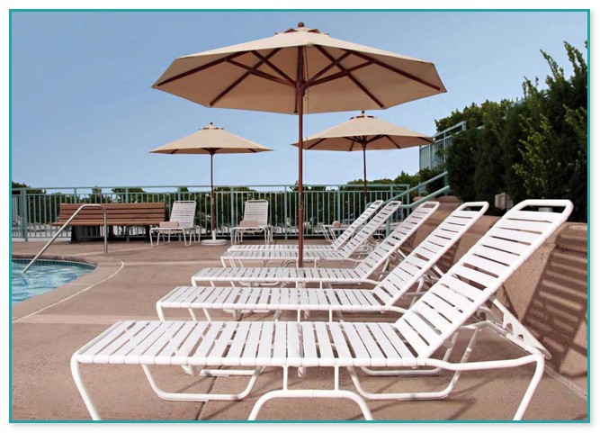 Commercial Pool Deck Furniture