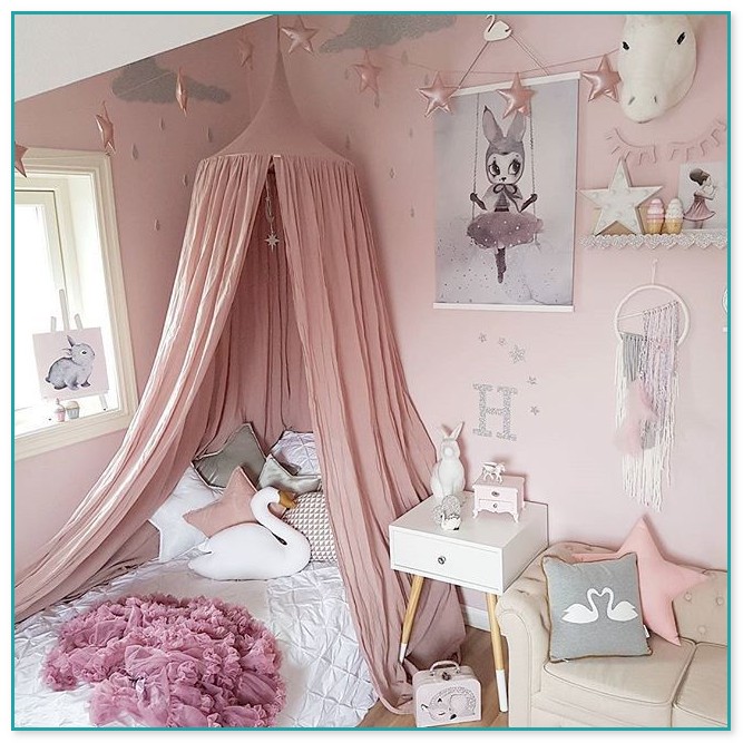 Girls Canopy Over Bed