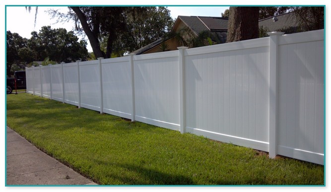 8 Foot Tall Vinyl Privacy Fence