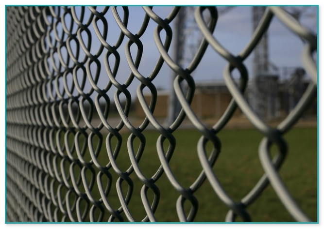 Chain Link Fence Contractors