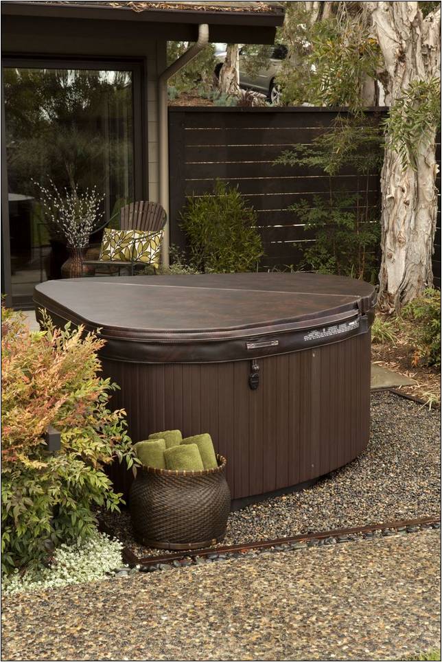 Best Small Outdoor Hot Tubs