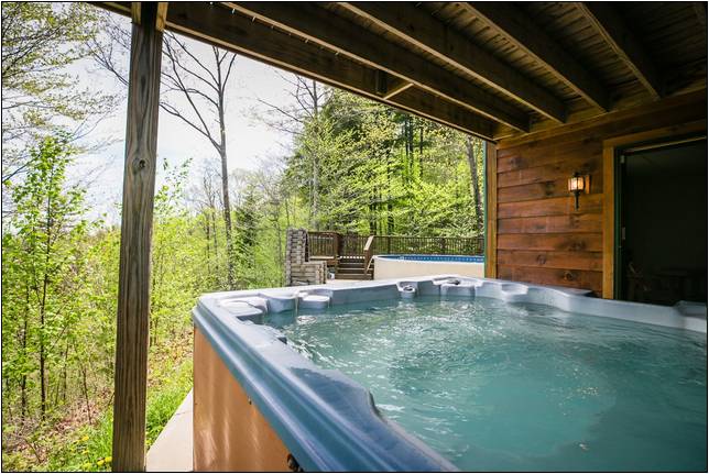Blue Ridge Hot Tubs Manufactures And Sells Two Models Of Hot Tubs