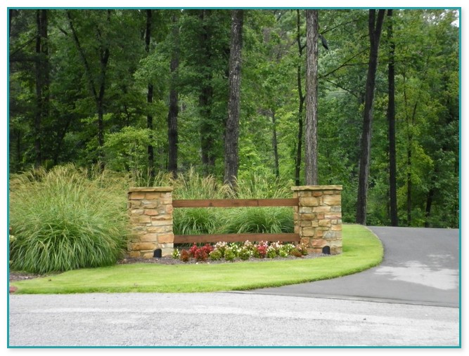 Driveway Entrance Landscaping Design