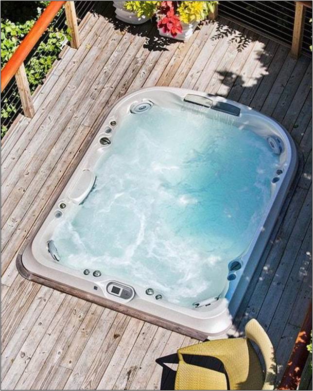 Hot Tub Rental Windsor Ontario