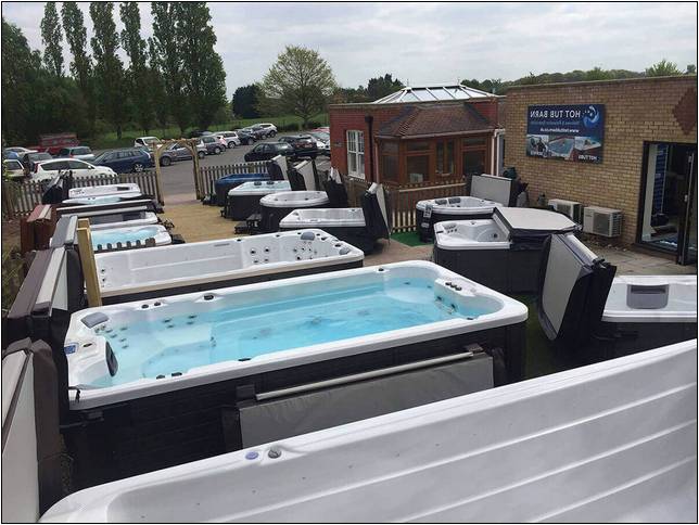 Hot Tubs In Ashford Kent