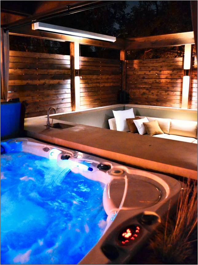 Jacuzzi Hot Tubs Hotel Rooms In Chicago