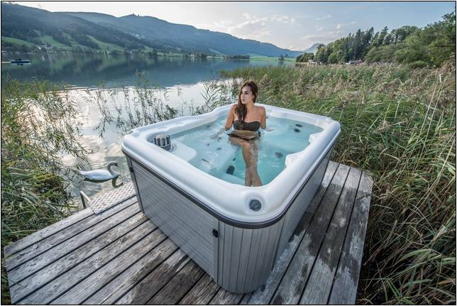Nordic Retreat Hot Tub Cover