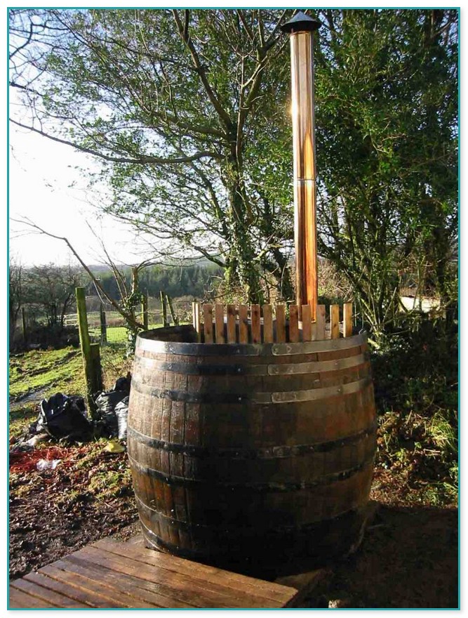 Oak Barrel Hot Tub