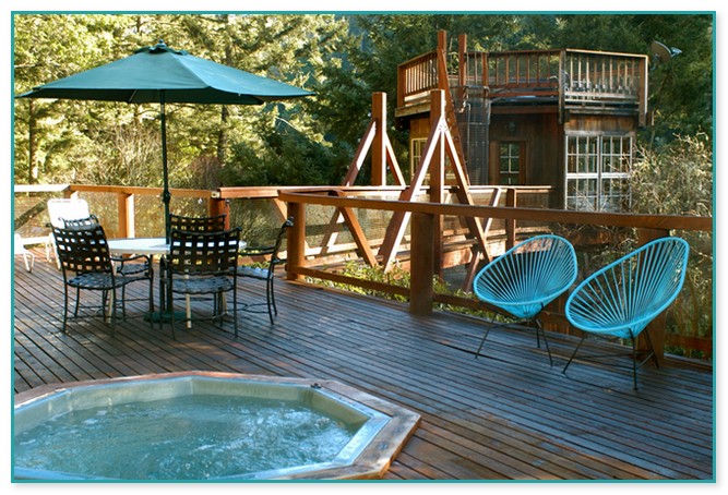 Point Reyes Bed And Breakfast Hot Tub