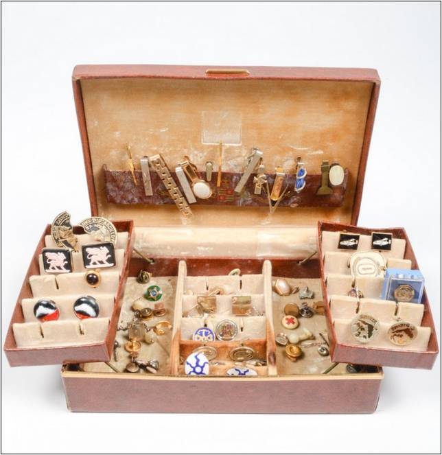 Vintage Mens Jewelry Box