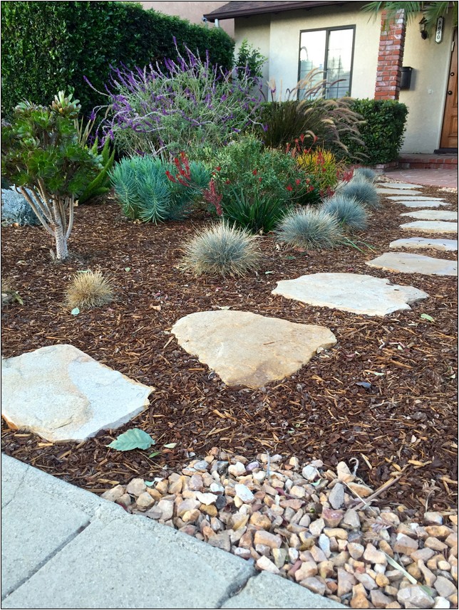 What Type Of Mulch For Landscaping
